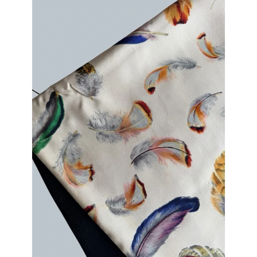 Hermès Feather Plume Print Silk & Cashmere Double-Sided Stole Scarf Vintage 90's